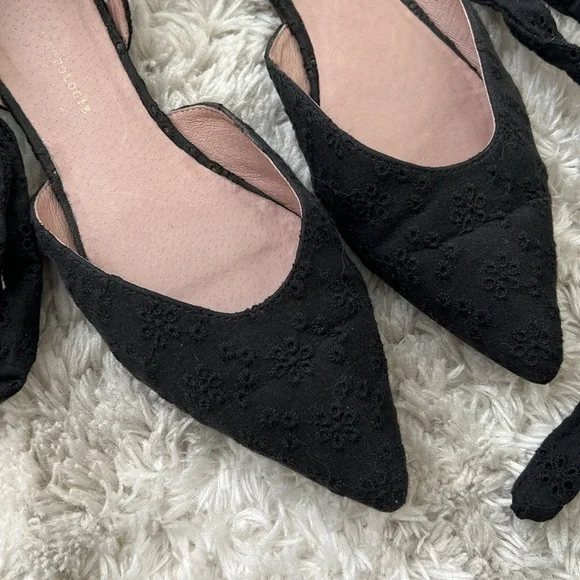 Anthropologie eyelet flats - Picture 2 of 5